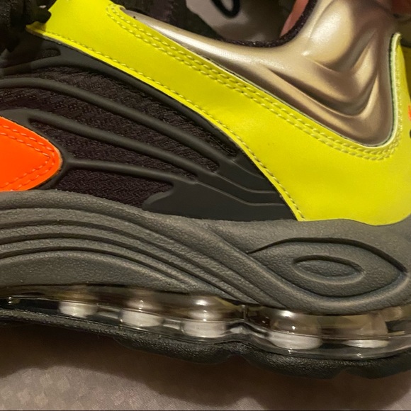 Size 9.5 - Nike Air Tuned Max Volt Total Orange 2022 Running shoes NO BOX - Picture 10 of 12